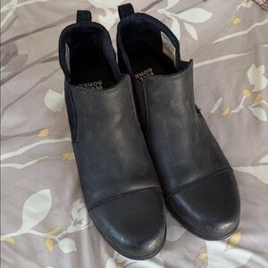 Sorel Women's Black Leather & Suede Ankle Booties